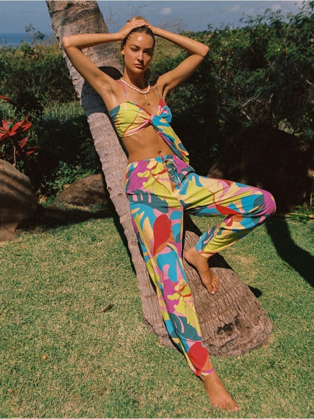 Lspace MEDIUM Lily colorful pant in Cobacabana print
